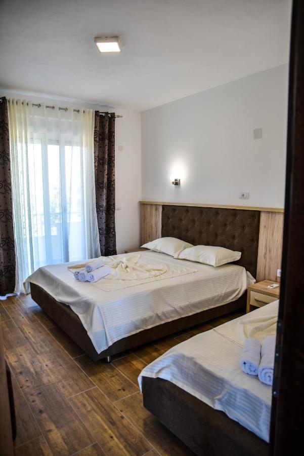 מלון אולסינץ' Casa Sinani מראה חיצוני תמונה